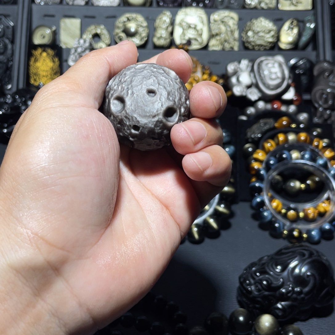 未镶嵌黑曜岩珠宝奇石m*?