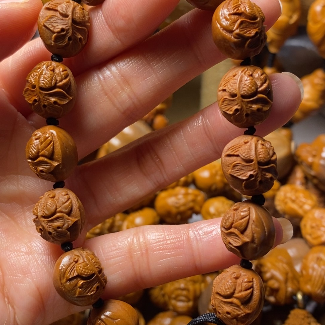 橄榄核手串/手链桃核小金鱼