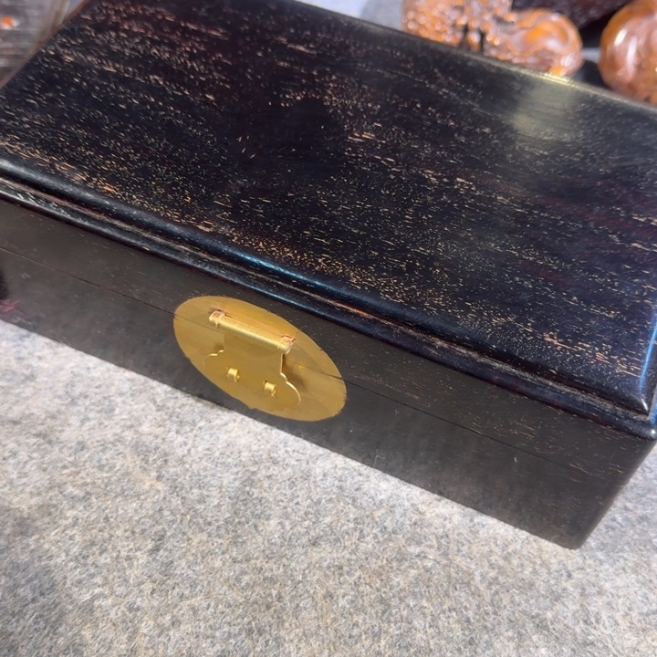 春***，木首饰盒呃呃呃呃呃呃