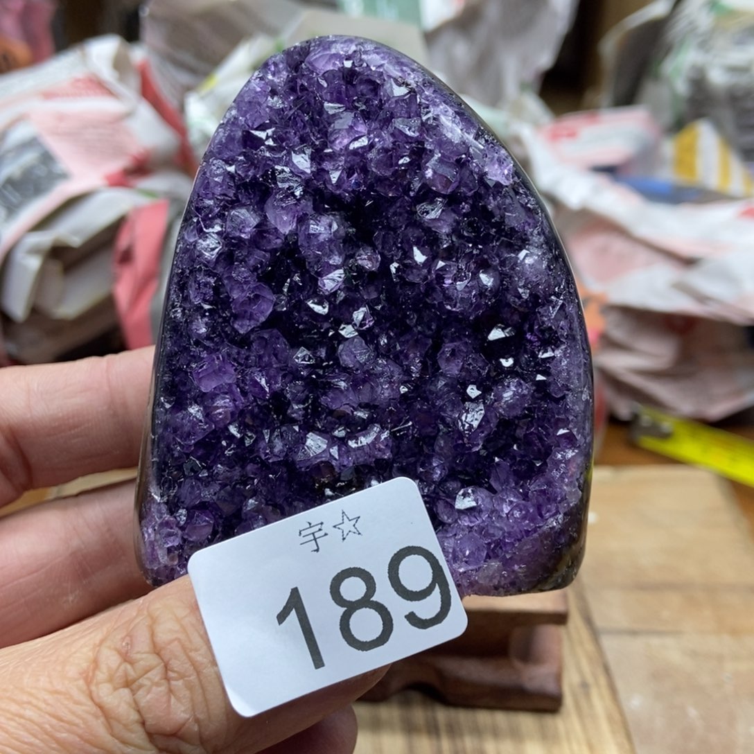 紫晶天然水晶摆件未镶嵌