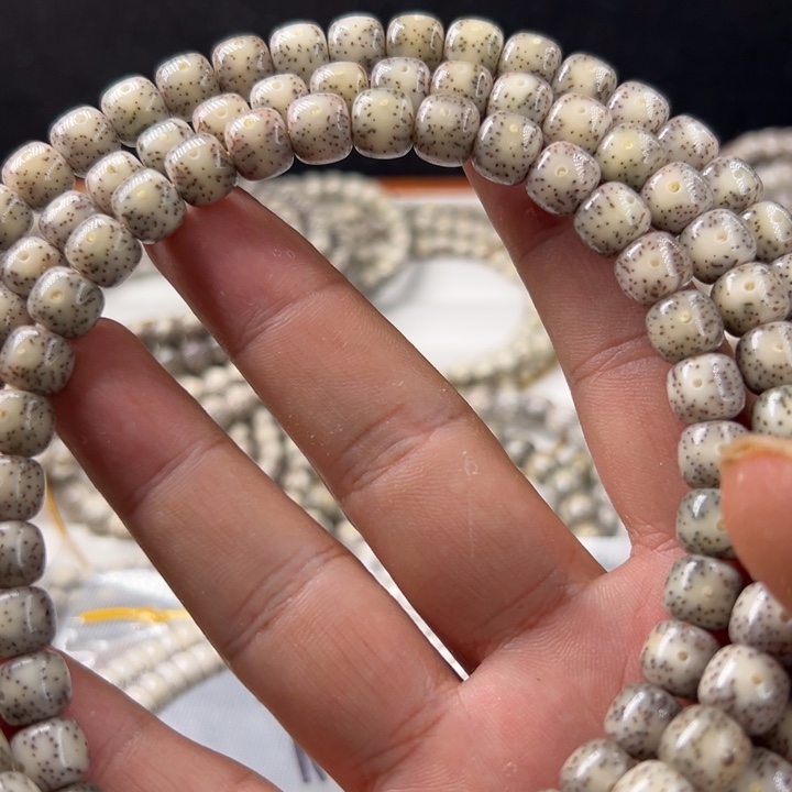 星月菩提吊坠山**忧98冰糖108