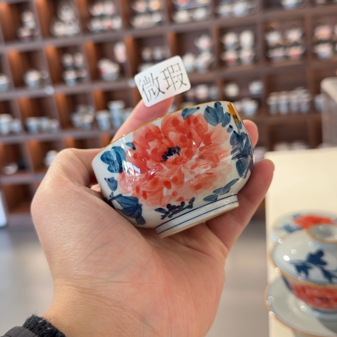 釉下手绘茶具微瑕