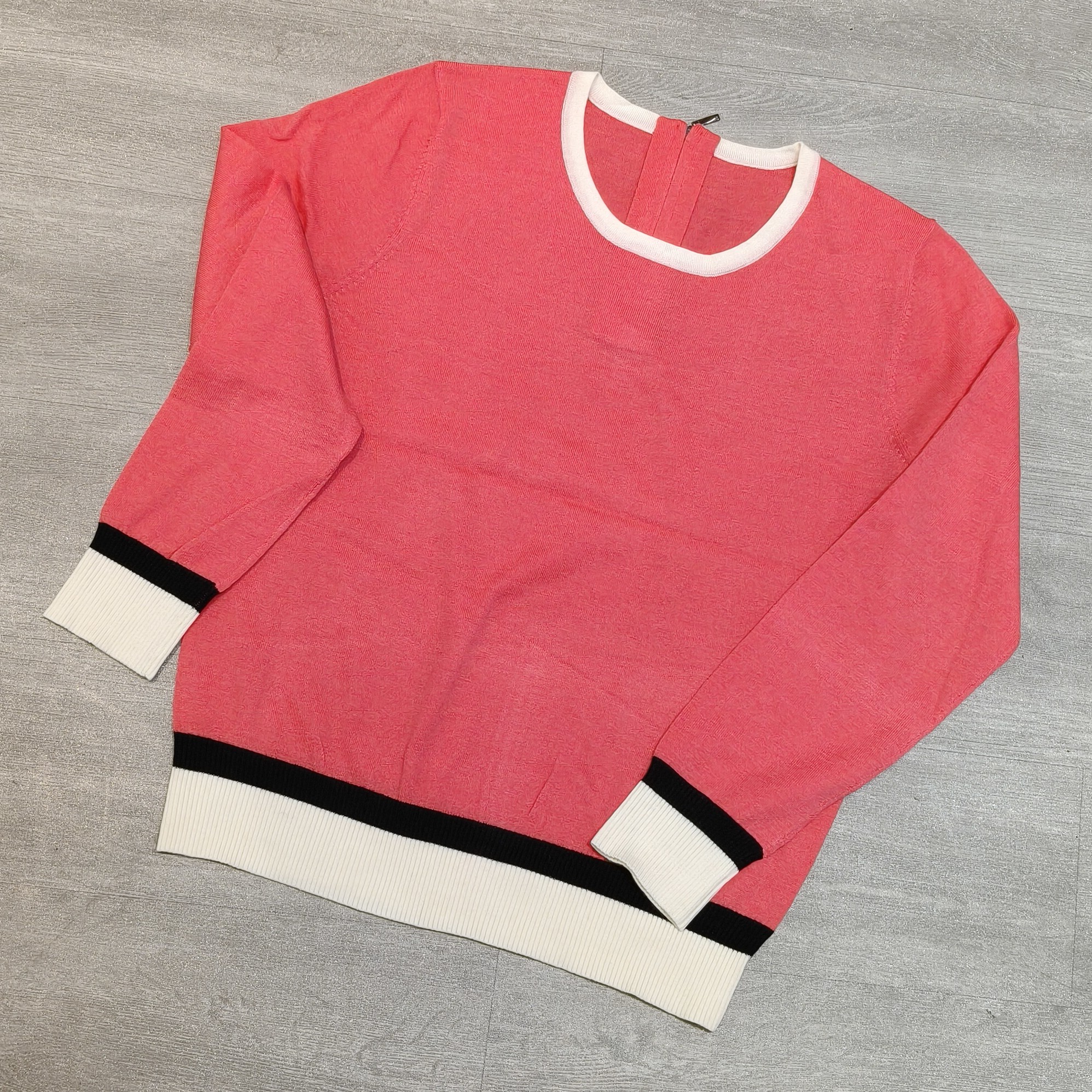 圆领后拉链撞色休闲常规秋季针织衫（小黑点介意勿拍）-果梓329