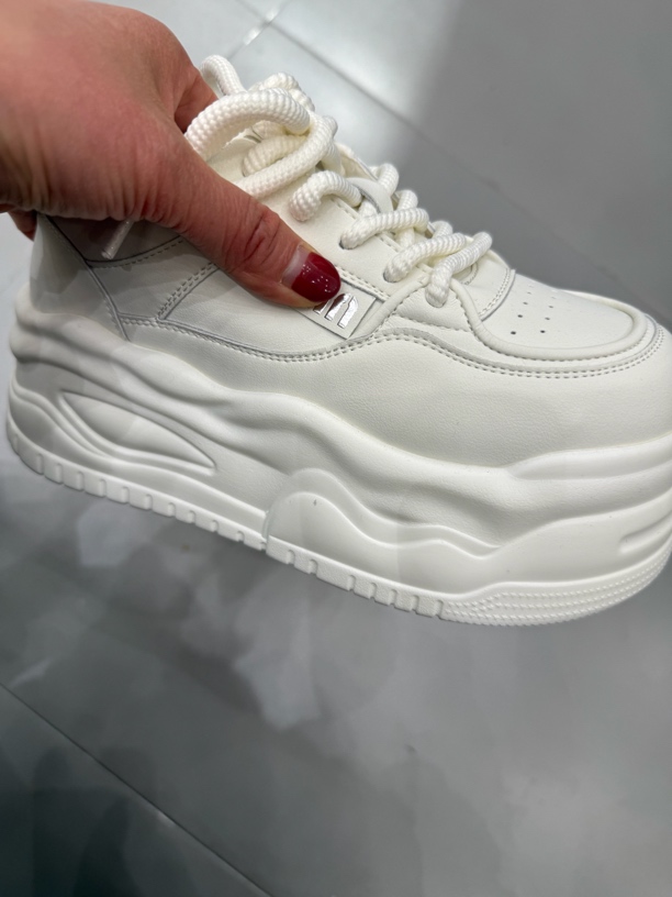 2025春秋款面包休闲鞋轻便松糕鞋