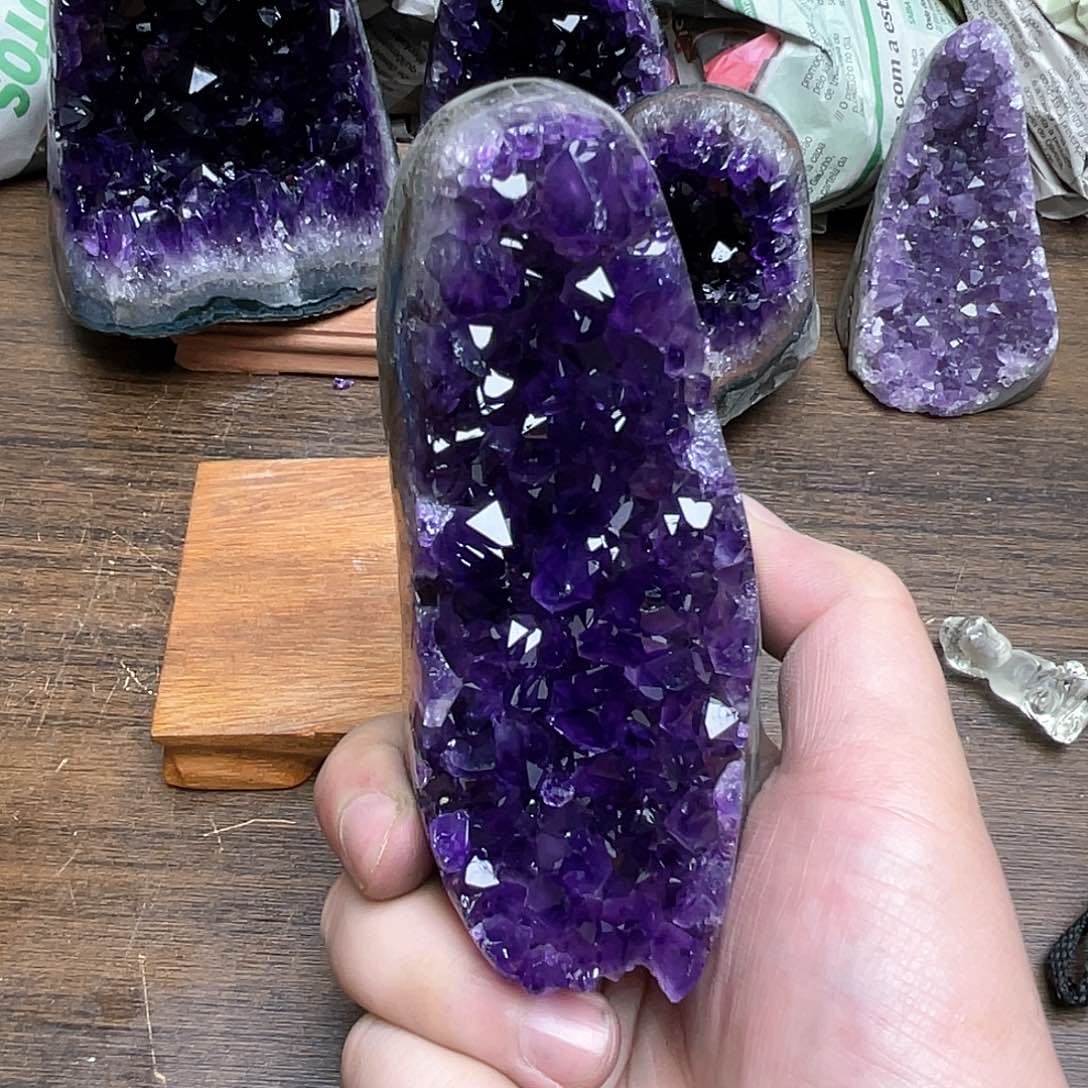 紫晶大型摆件（非配饰）未镶嵌
