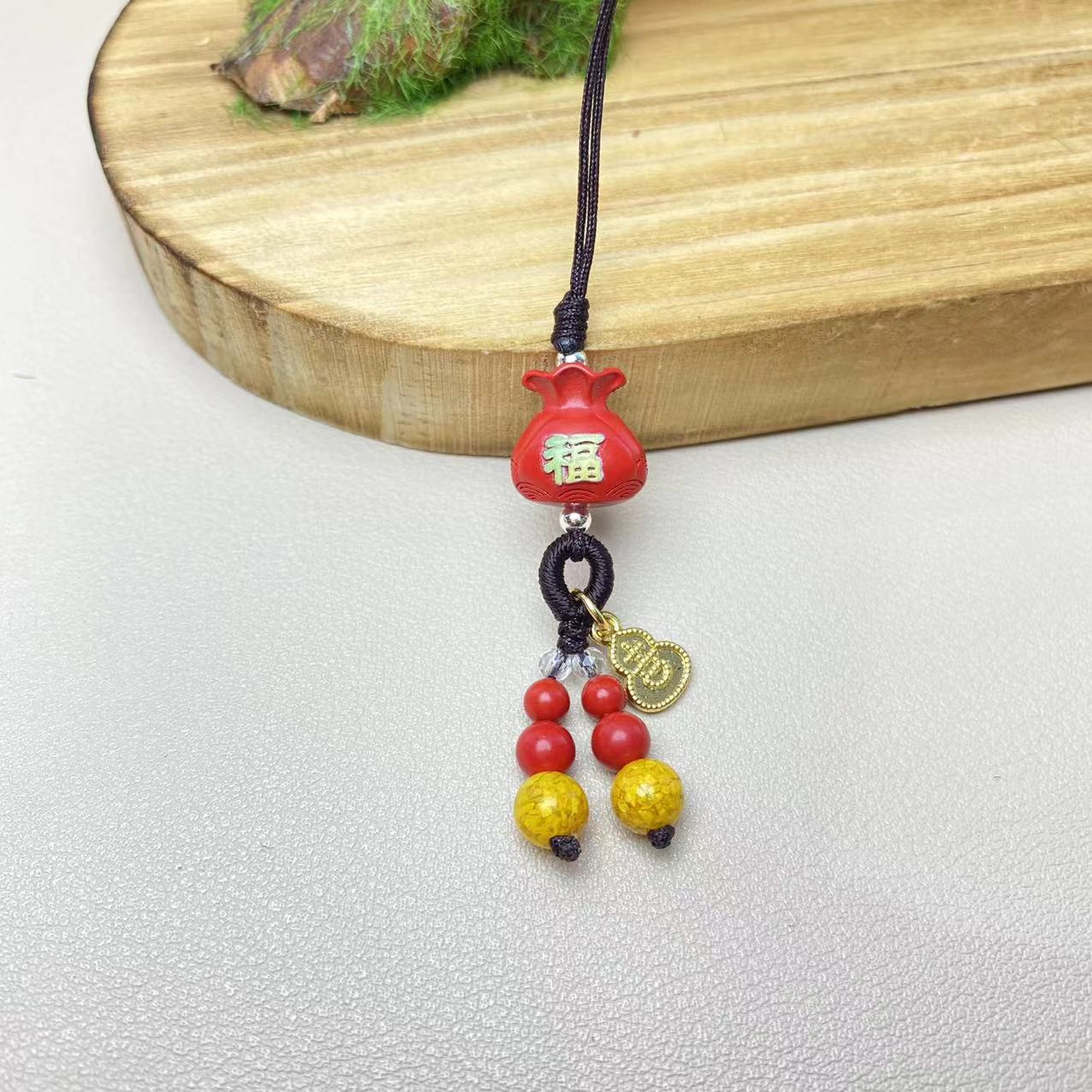 含辰砂工艺品高含量朱砂红砂设计款彩绘福袋手机挂正品保真朱砂