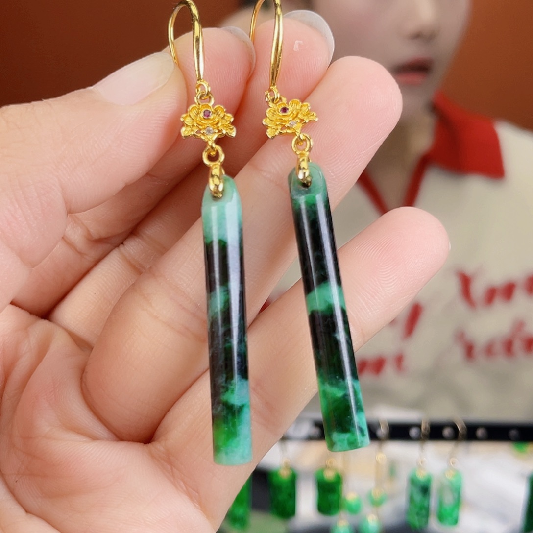 翡翠未镶嵌耳饰饰品