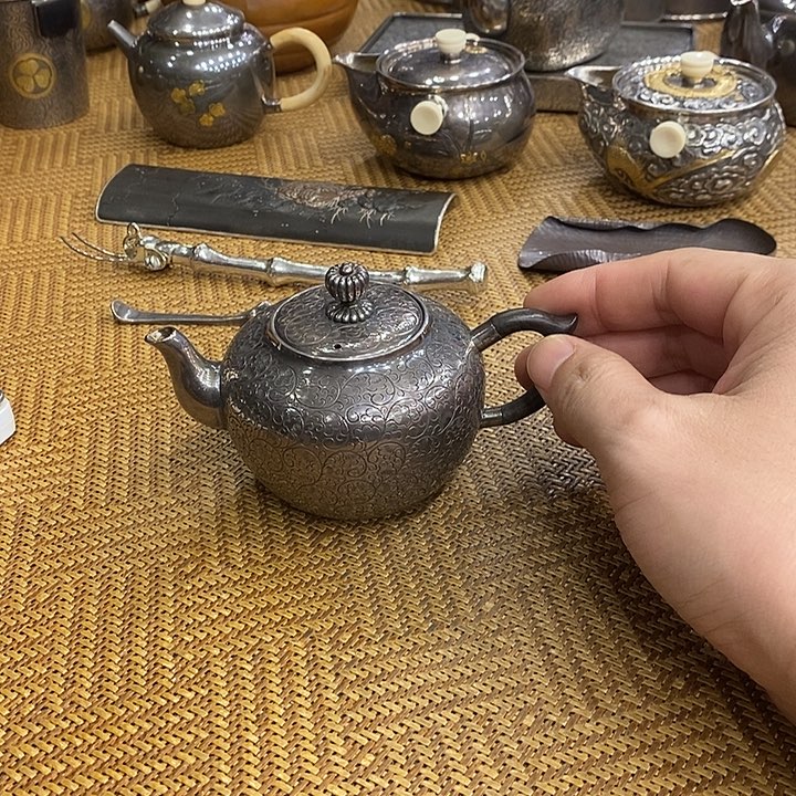 胜***意纯银银壶纯银银壶