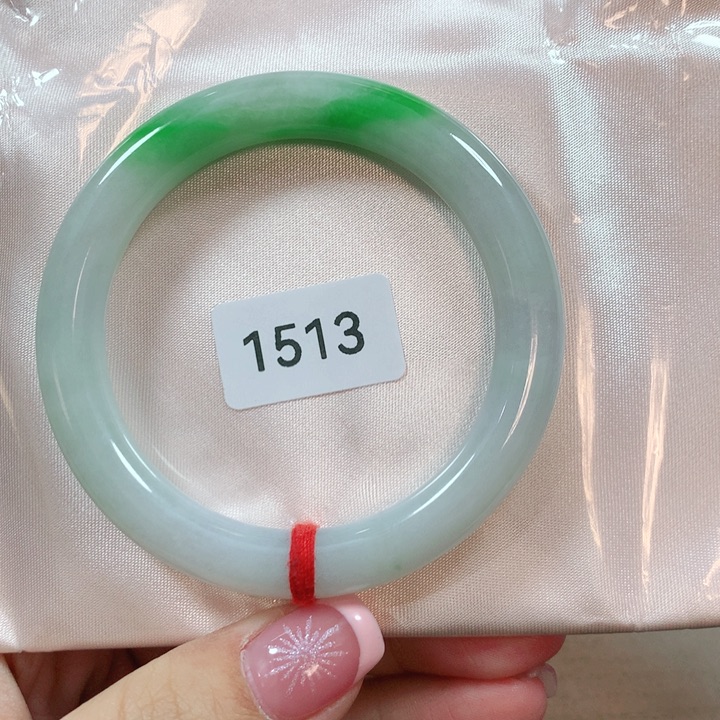 翡翠手镯未镶嵌天然翡翠手镯52