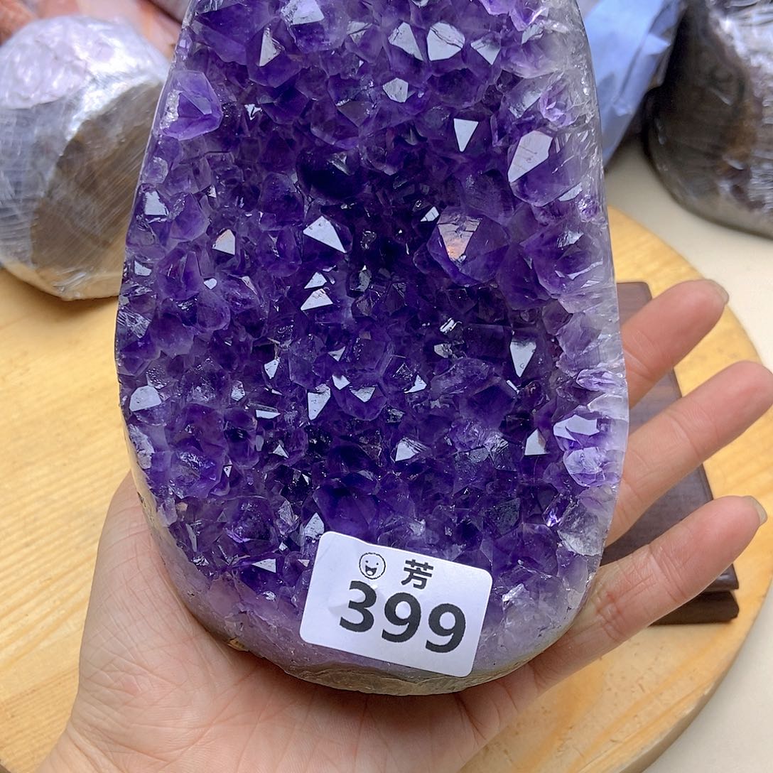 紫晶大型摆件（非配饰）未镶嵌