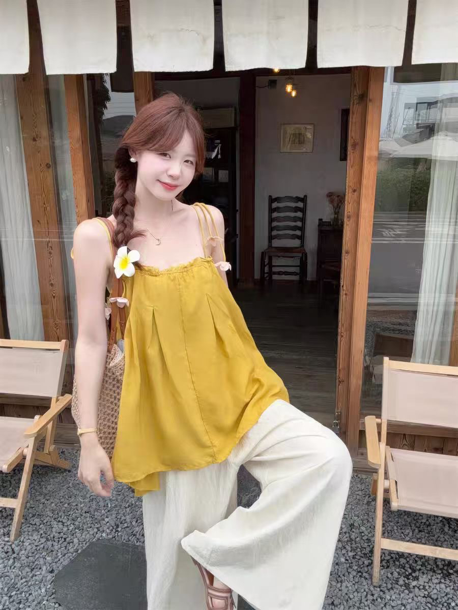 夏季新款纯欲风减龄花朵吊带压褶女宽松系带外穿背心