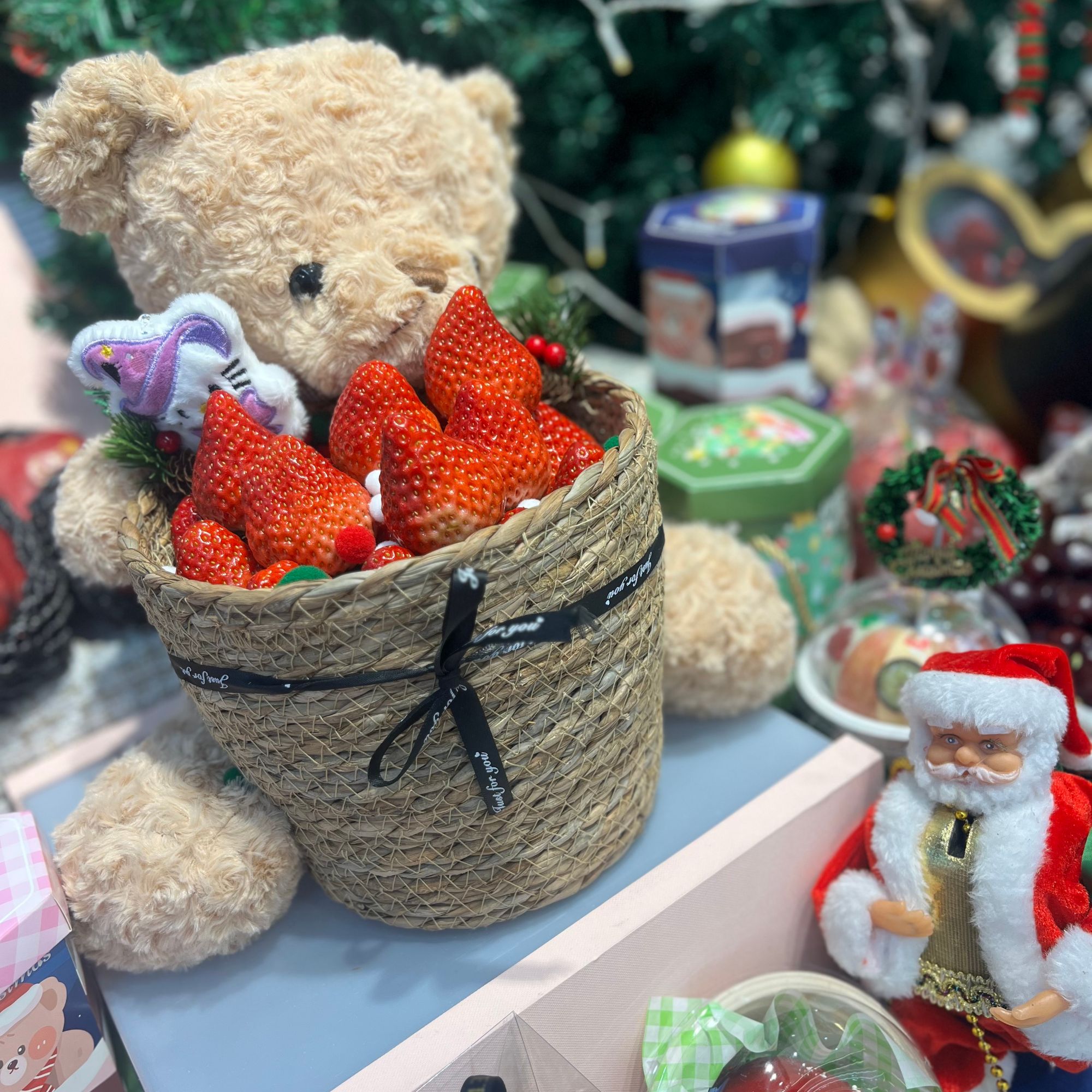 【圣诞系列】草莓小熊果篮