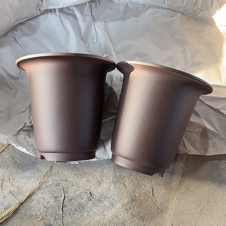 20×20两只手工兰花盆    