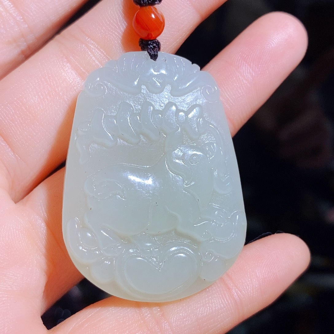 和田玉颈饰未镶嵌