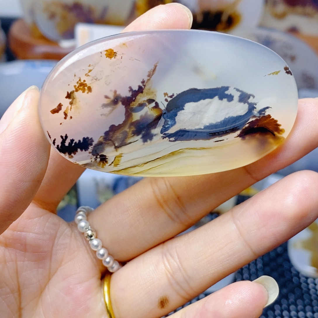 玛瑙/玉髓未镶嵌珠宝奇石