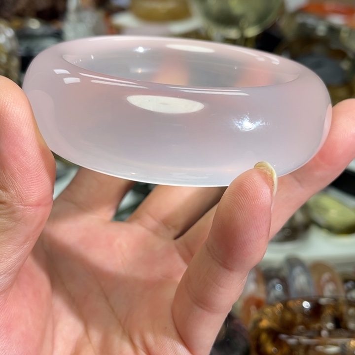 水晶天然巴西粉晶手镯未镶嵌妮*