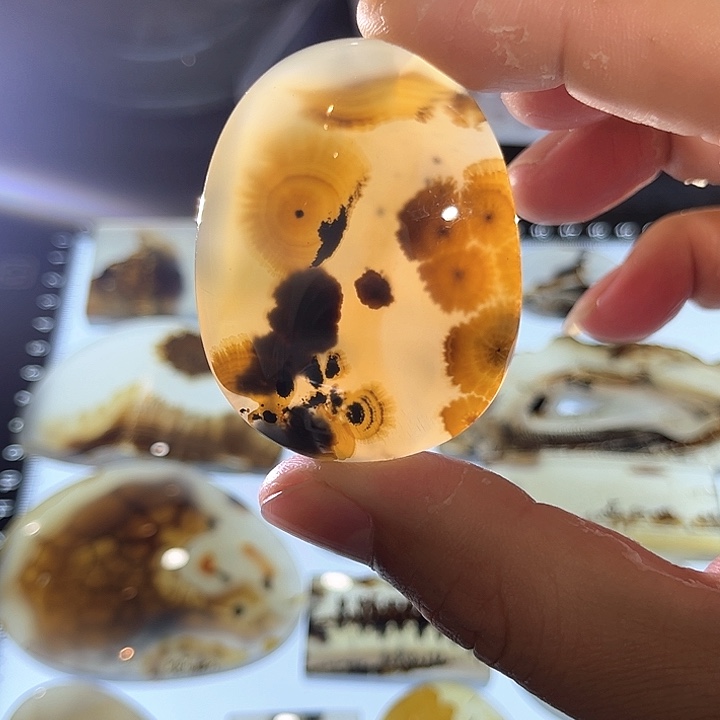 玛瑙/玉髓未镶嵌吊坠(不含链)