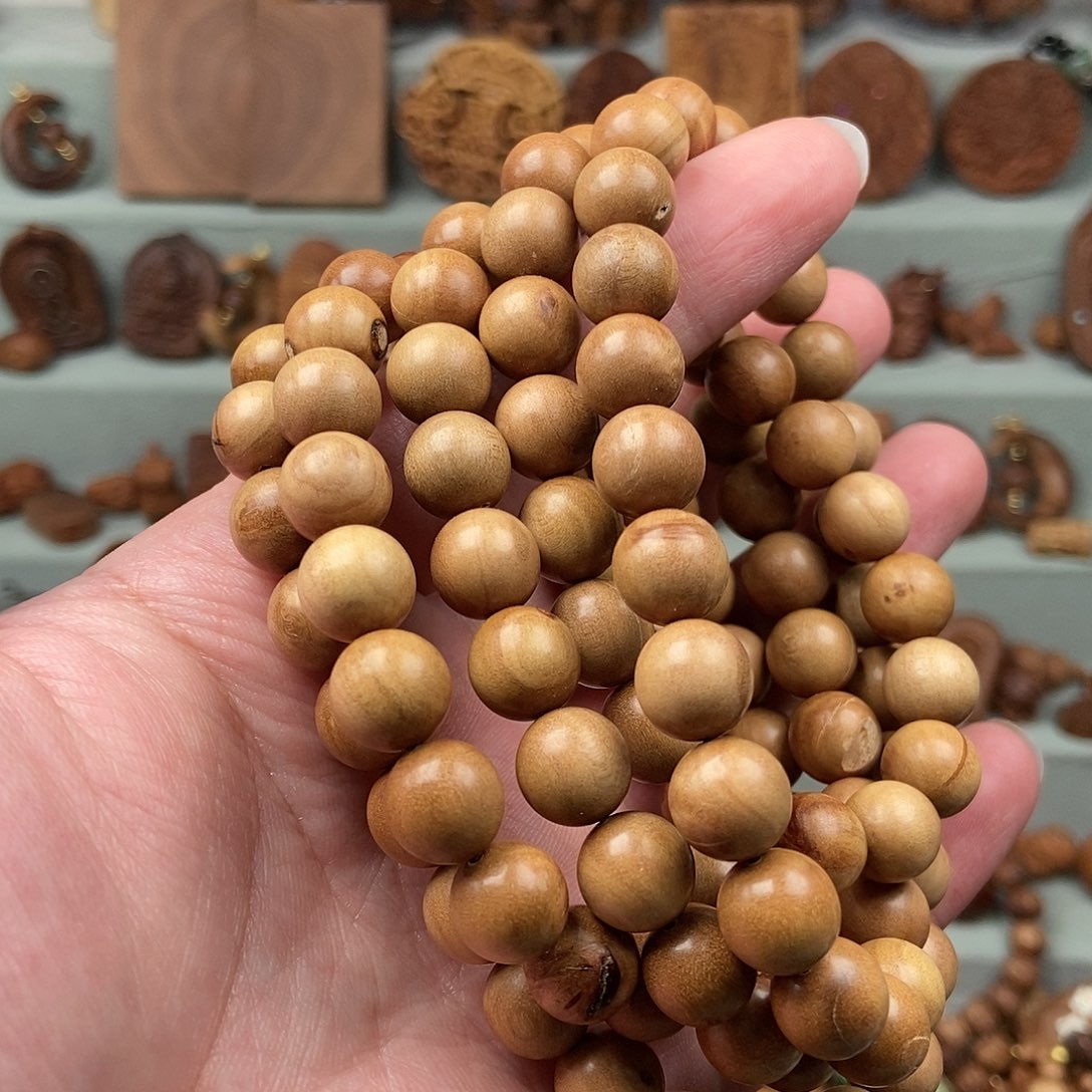 檀香木无事牌f*i微瑕福利