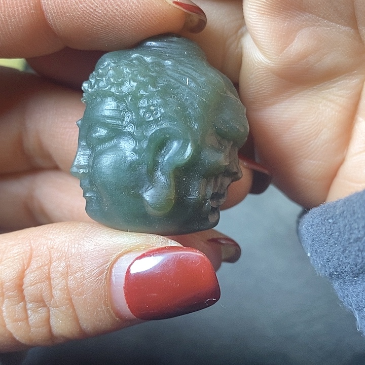 白玉菩提吊坠摆件