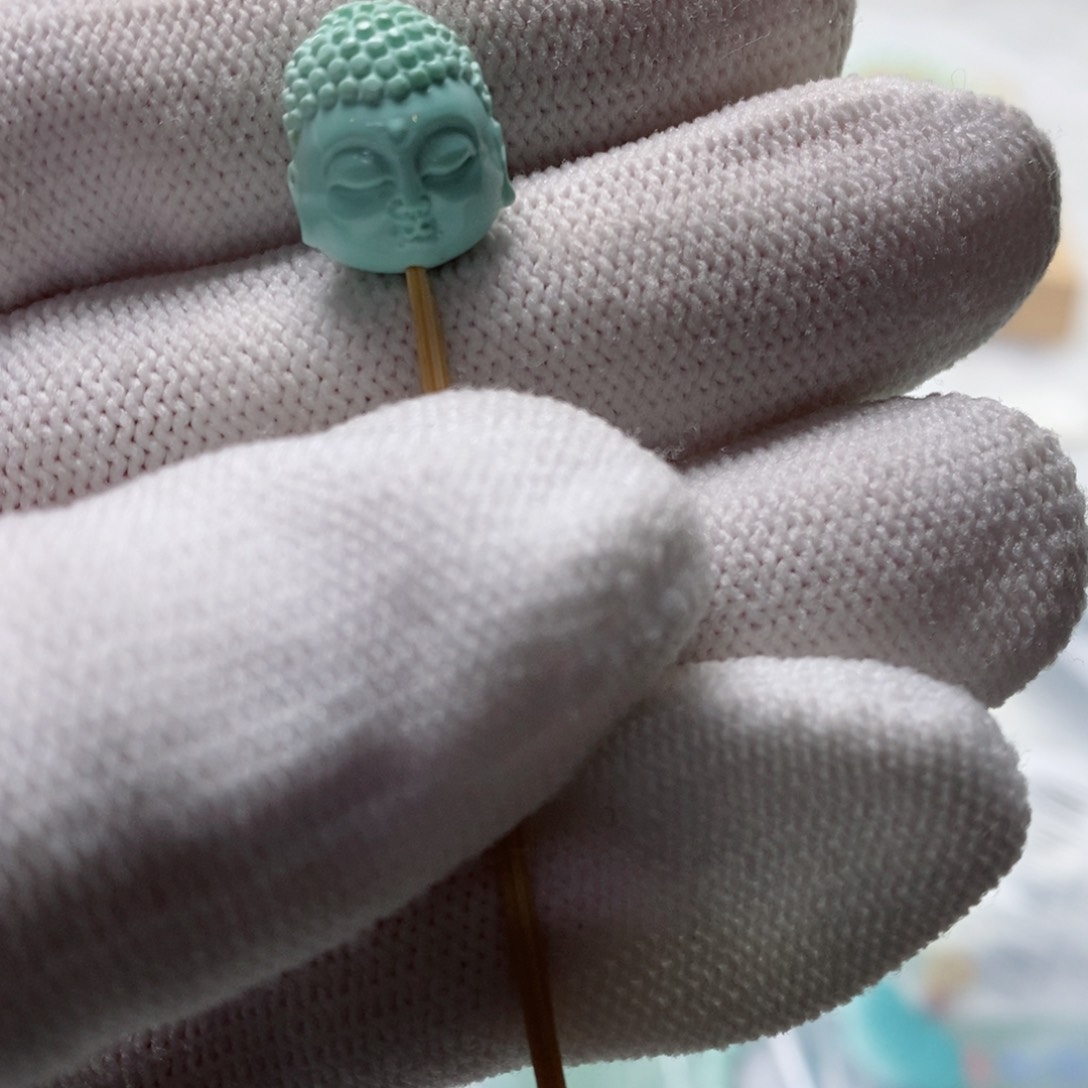 绿松石颈饰未镶嵌