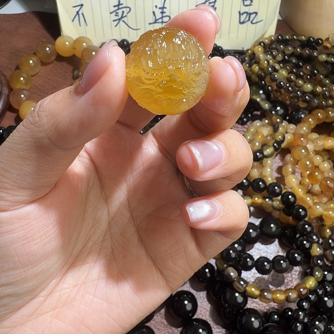 靖***靖驴蹄子2.2纯蜜色纯手工雕刻老虎单珠