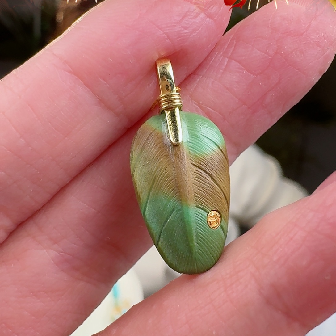 绿松石珠宝奇石18K金镶嵌