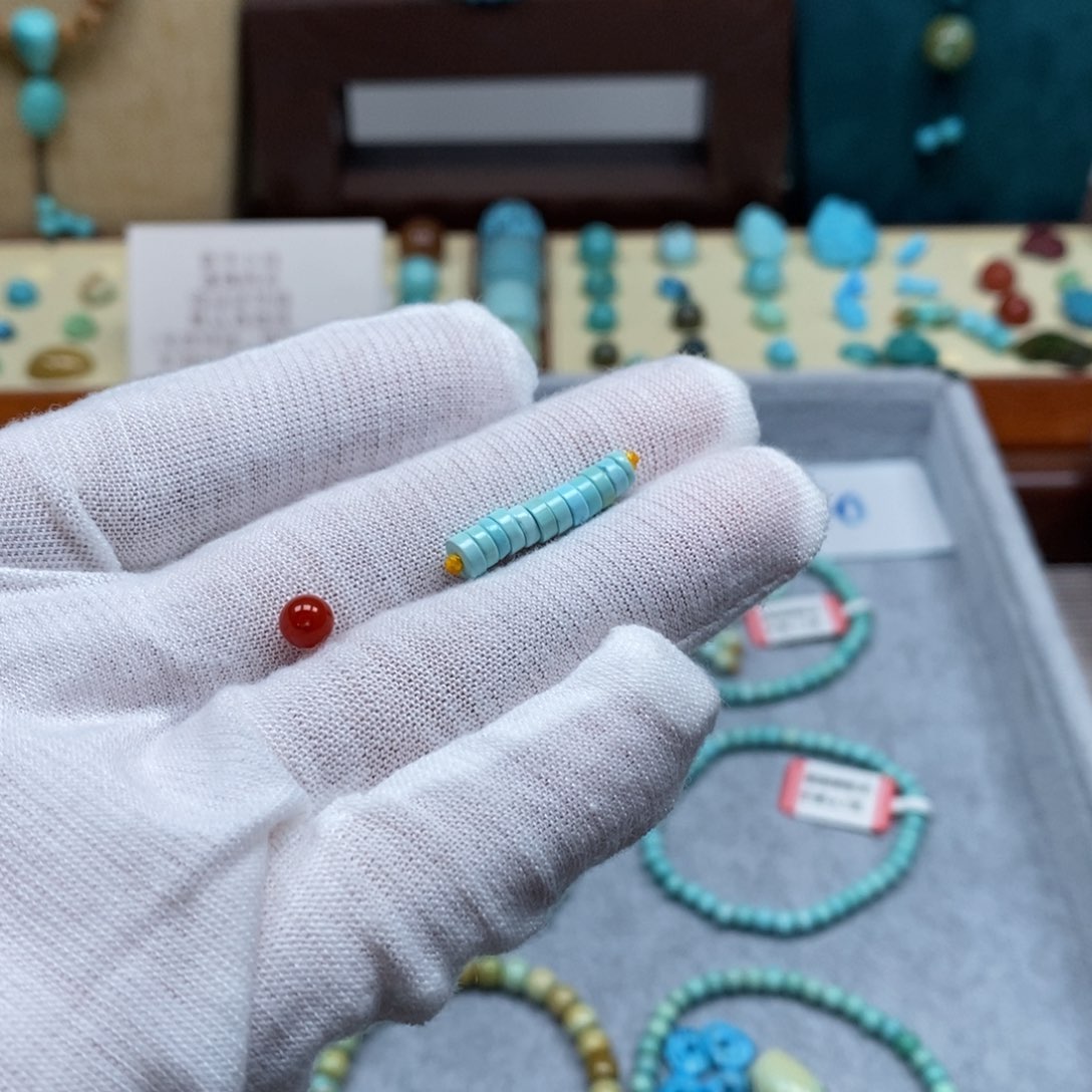 未镶嵌配饰南红玛瑙