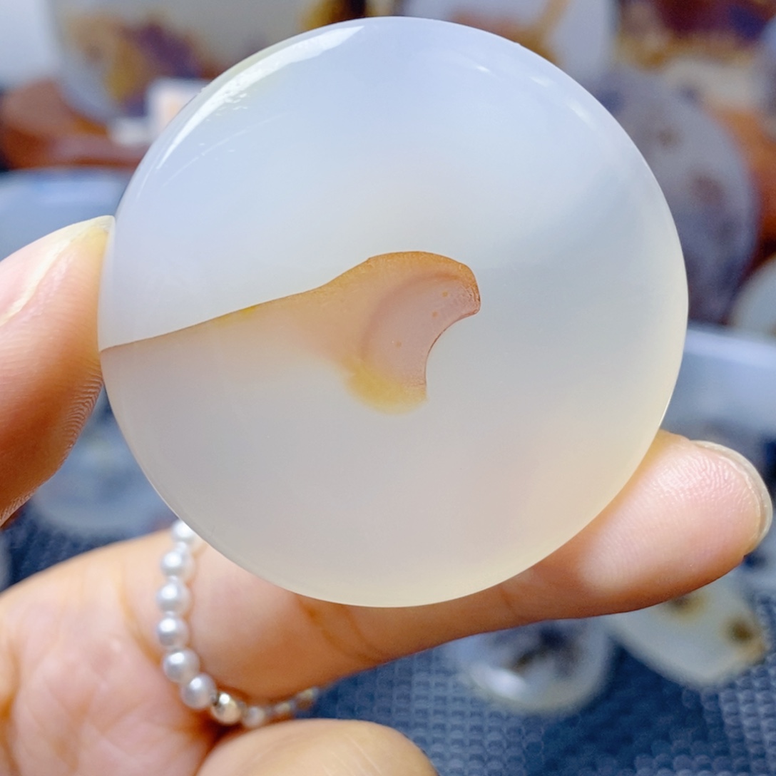 玛瑙/玉髓未镶嵌珠宝奇石