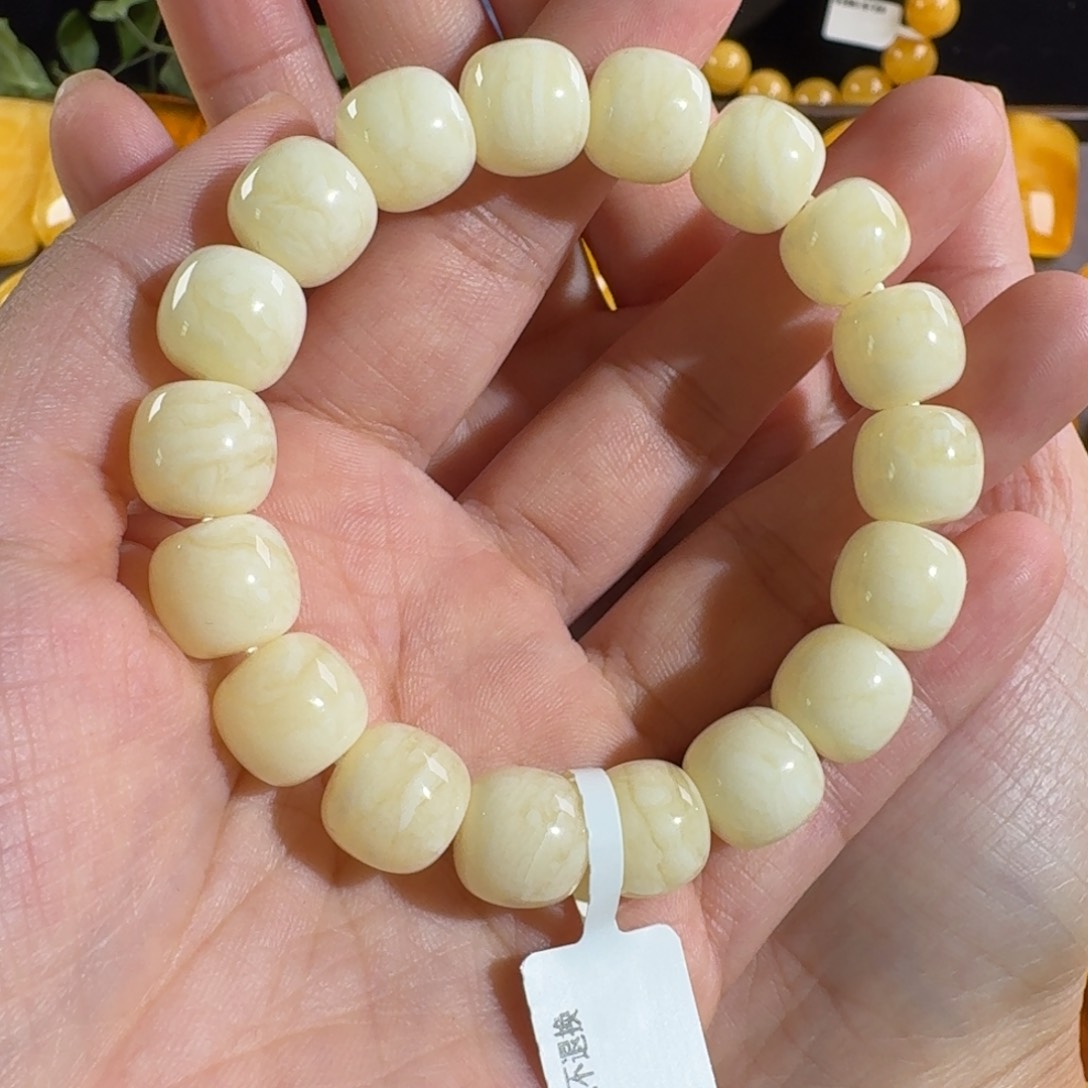 蜜蜡毛衣链未镶嵌