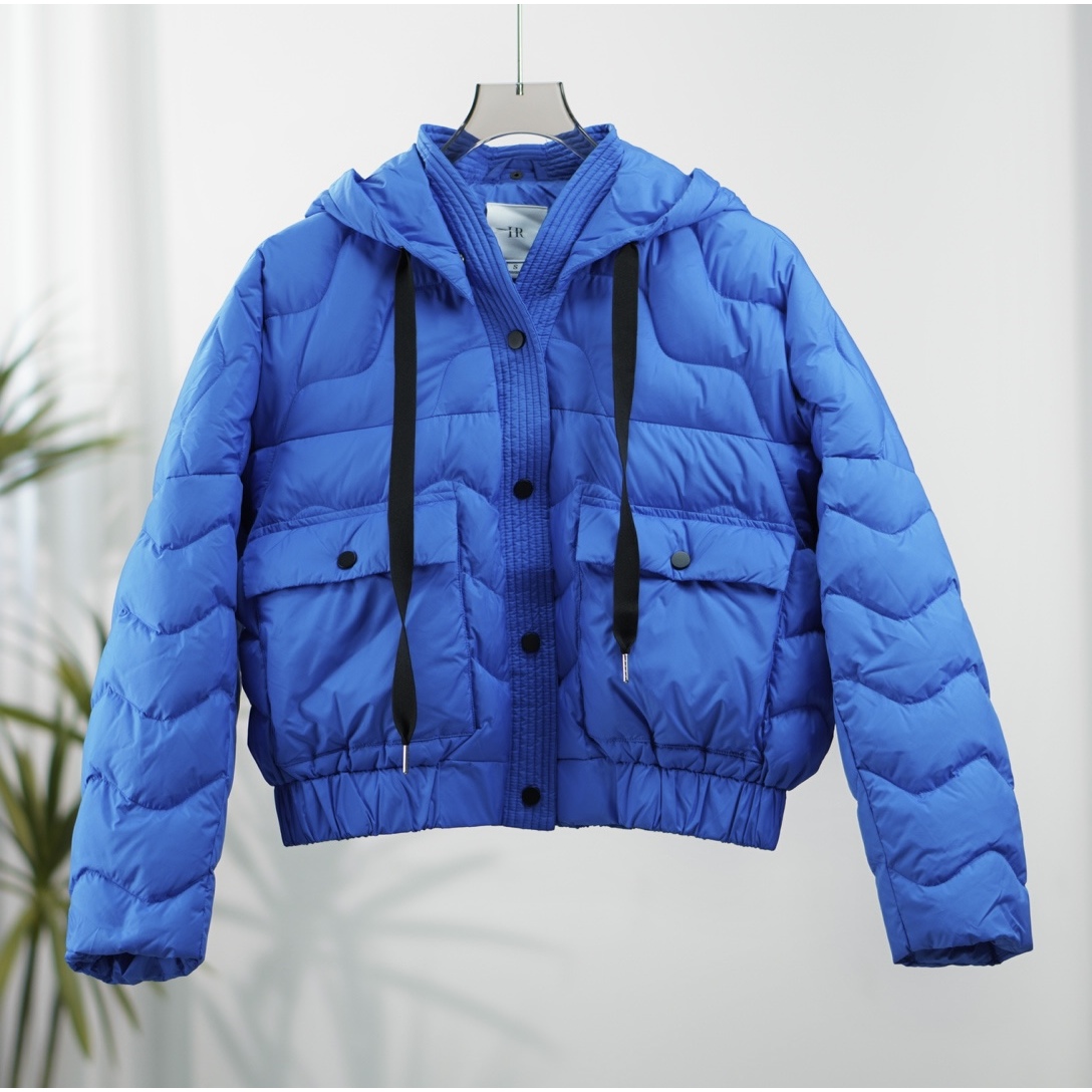 超 一线系列   F039  女装简约时尚羽绒服蓝色