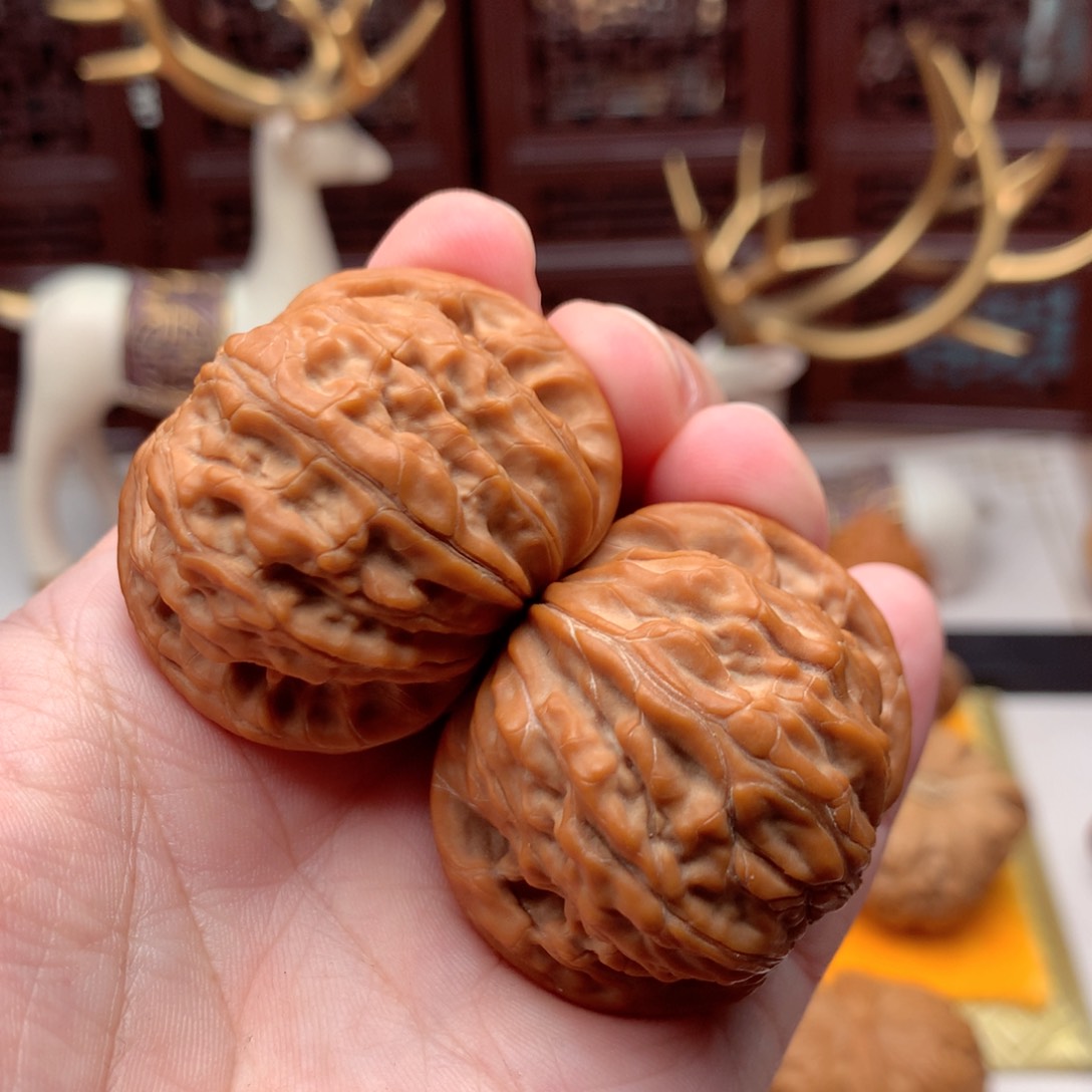 把件文玩核桃刘****?磨盘全品  1号