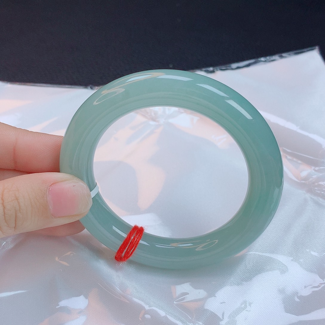 翡翠手镯未镶嵌翡翠2846