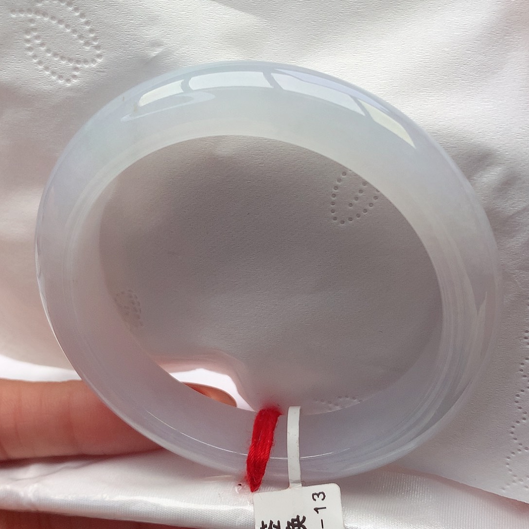 翡翠手镯未镶嵌58-59圈口白冰