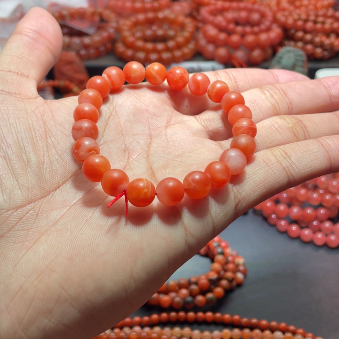 南红玛瑙手链未镶嵌
