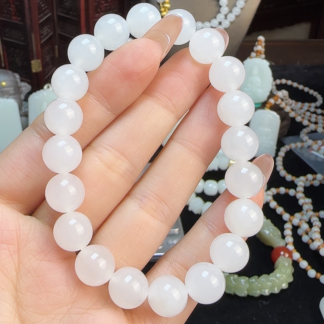 和田玉未镶嵌颈饰定制发货