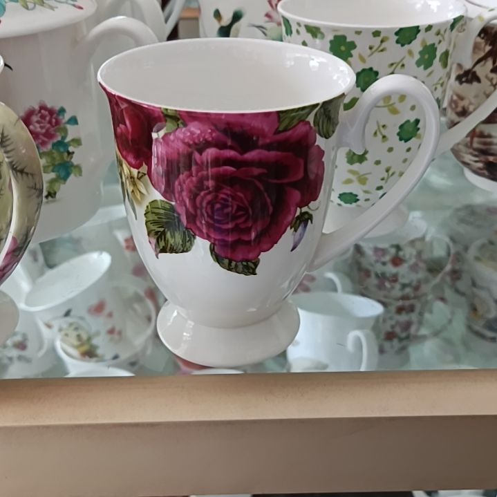 300毫升骨质瓷高脚花杯