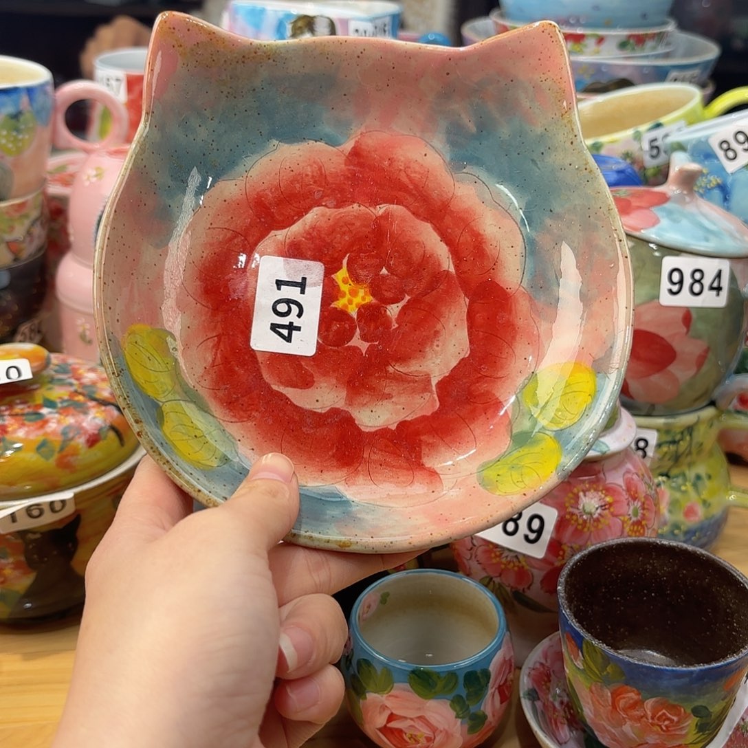 瓷片兔兔好可爱呀