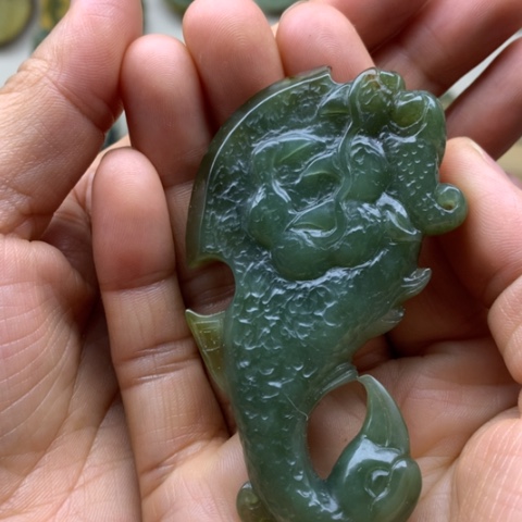 【闪购商品】未镶嵌透闪石质玉挂件