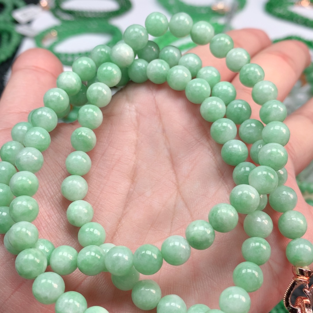 翡翠手链未镶嵌翡翠