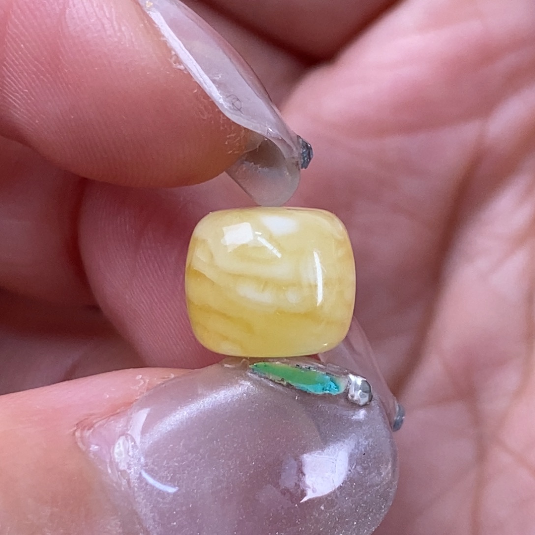 琥珀裸石未镶嵌蜜蜡10.3