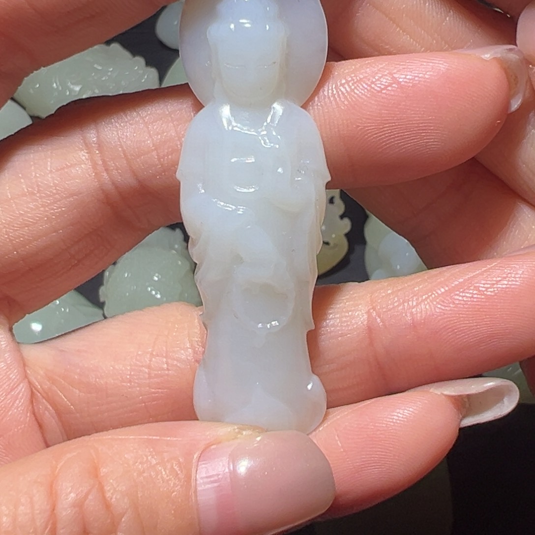 颈饰未镶嵌和田玉三*子