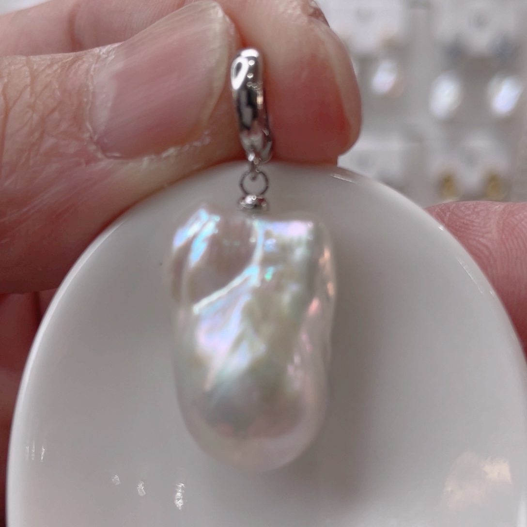 颈饰未镶嵌淡水珍珠