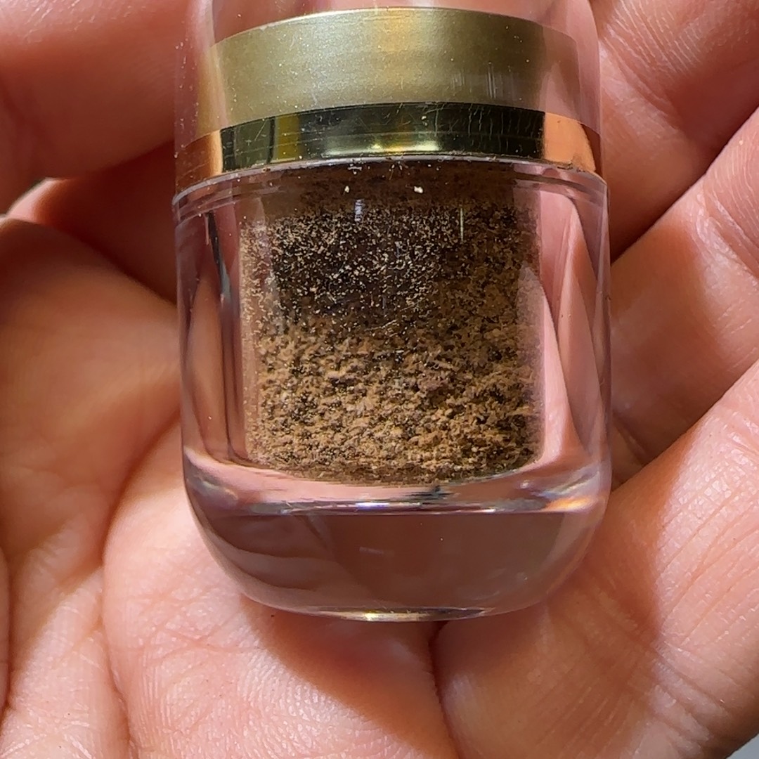 沉香沉香碎屑泰国白奇沉水粉1克