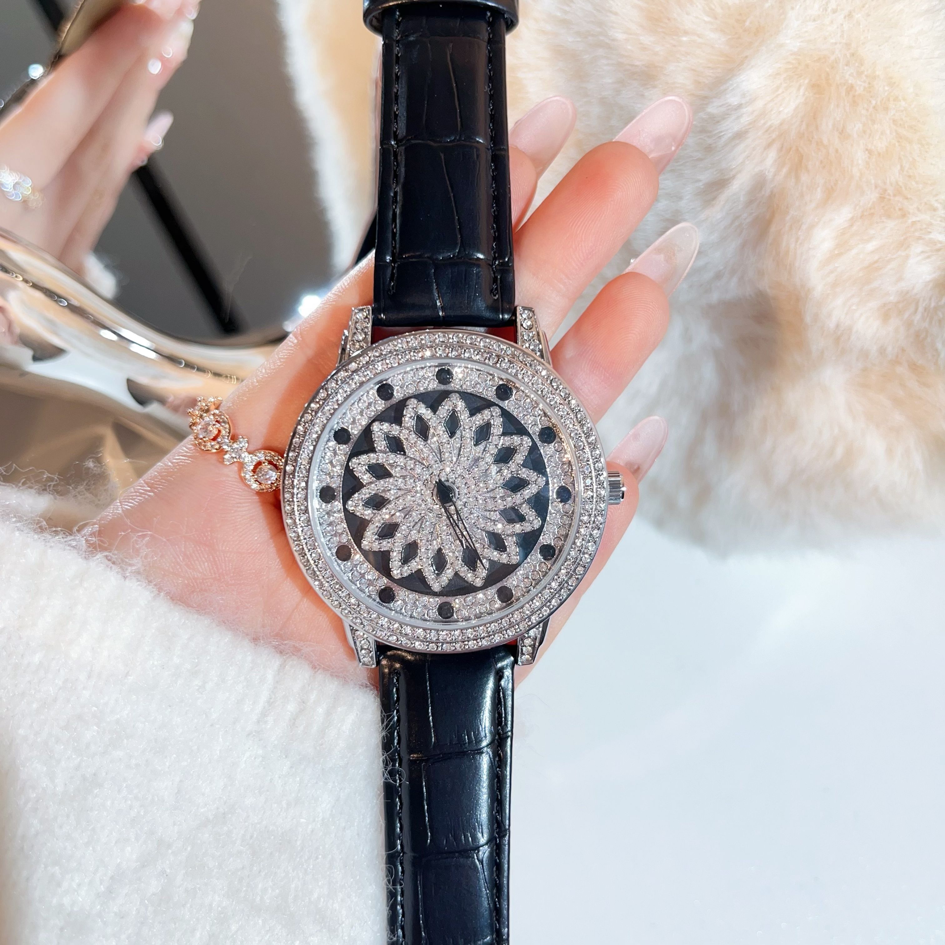 TIRENSE/狄伦斯中古风古董派莲花时来运转轻奢气质防水女手表