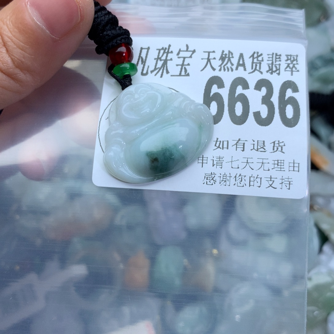 翡翠颈饰未镶嵌6636。