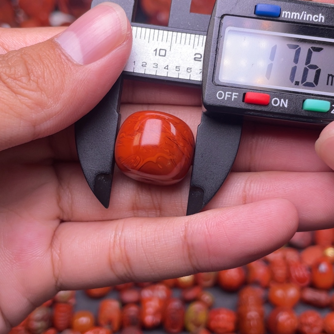 南红玛瑙未镶嵌配饰