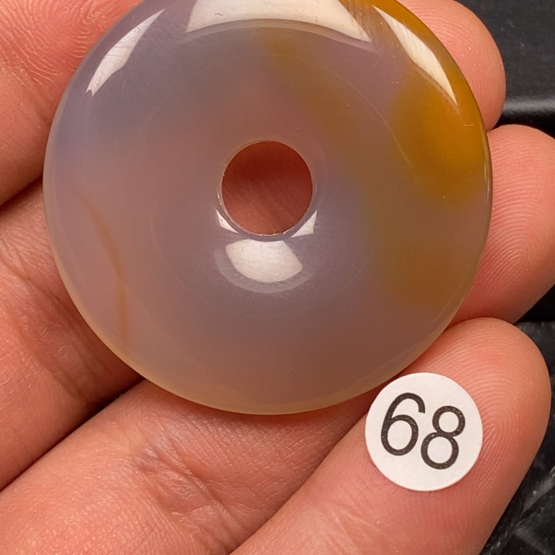 用***风玛瑙/玉髓未镶嵌颈饰挂件