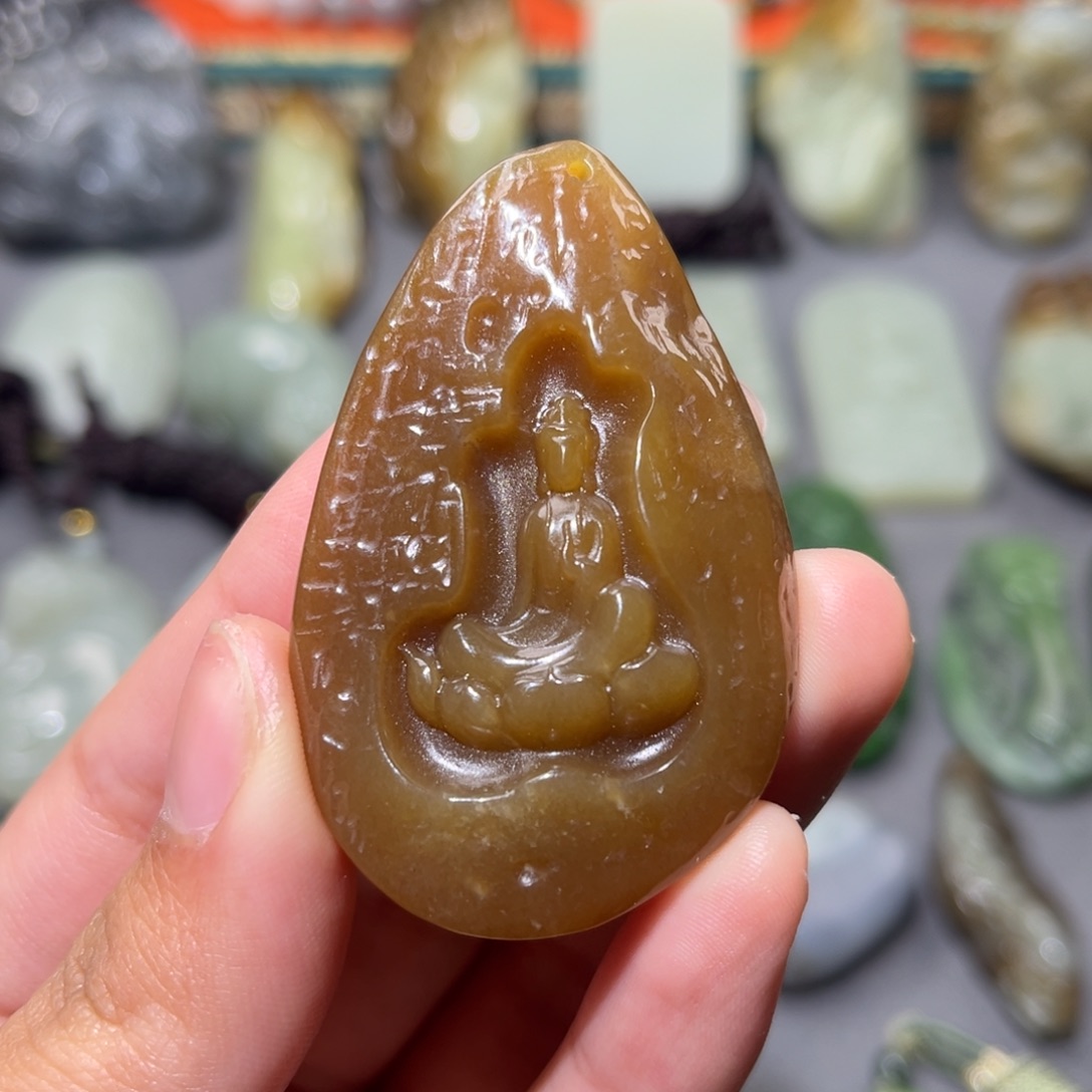 和田玉挂件未镶嵌