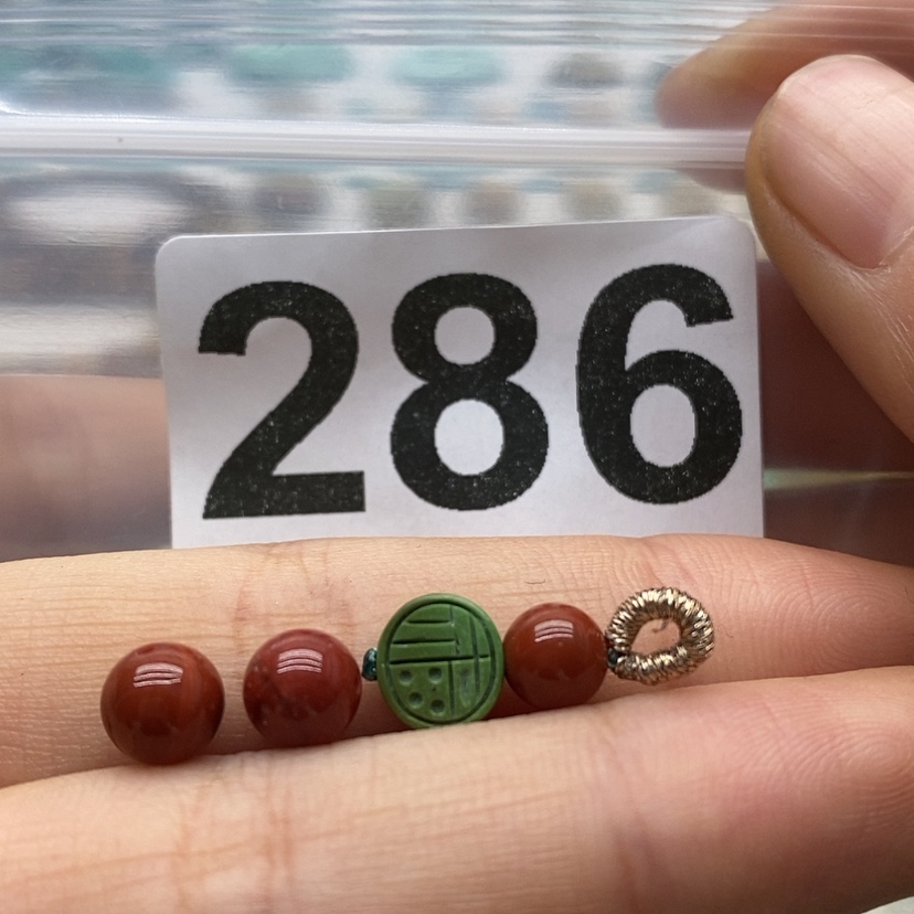 【闪购商品】南红玛瑙颈饰未镶嵌