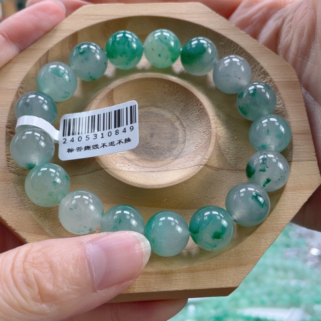 石英质玉手链未镶嵌